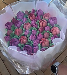 Большой букет тюльпанов